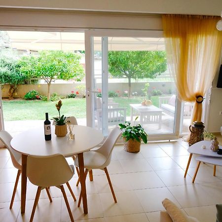 Oasis Garden House Apartment Nea Iraklitsa Exterior foto