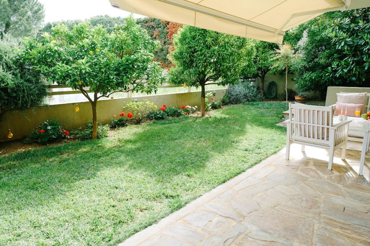 Oasis Garden House Apartment Nea Iraklitsa Exterior foto